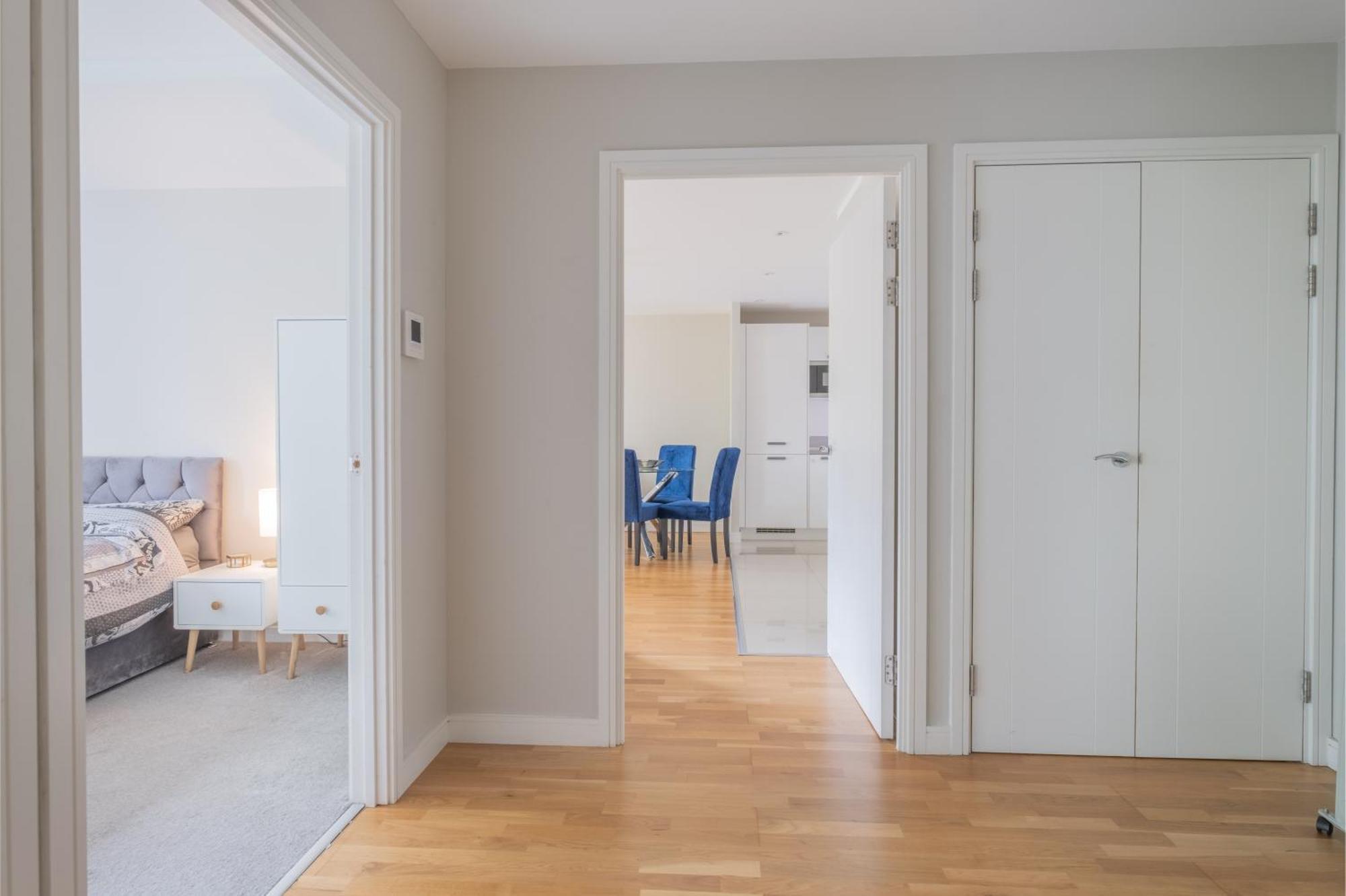 דירות Brand New London Flat With Car Park מראה חיצוני תמונה