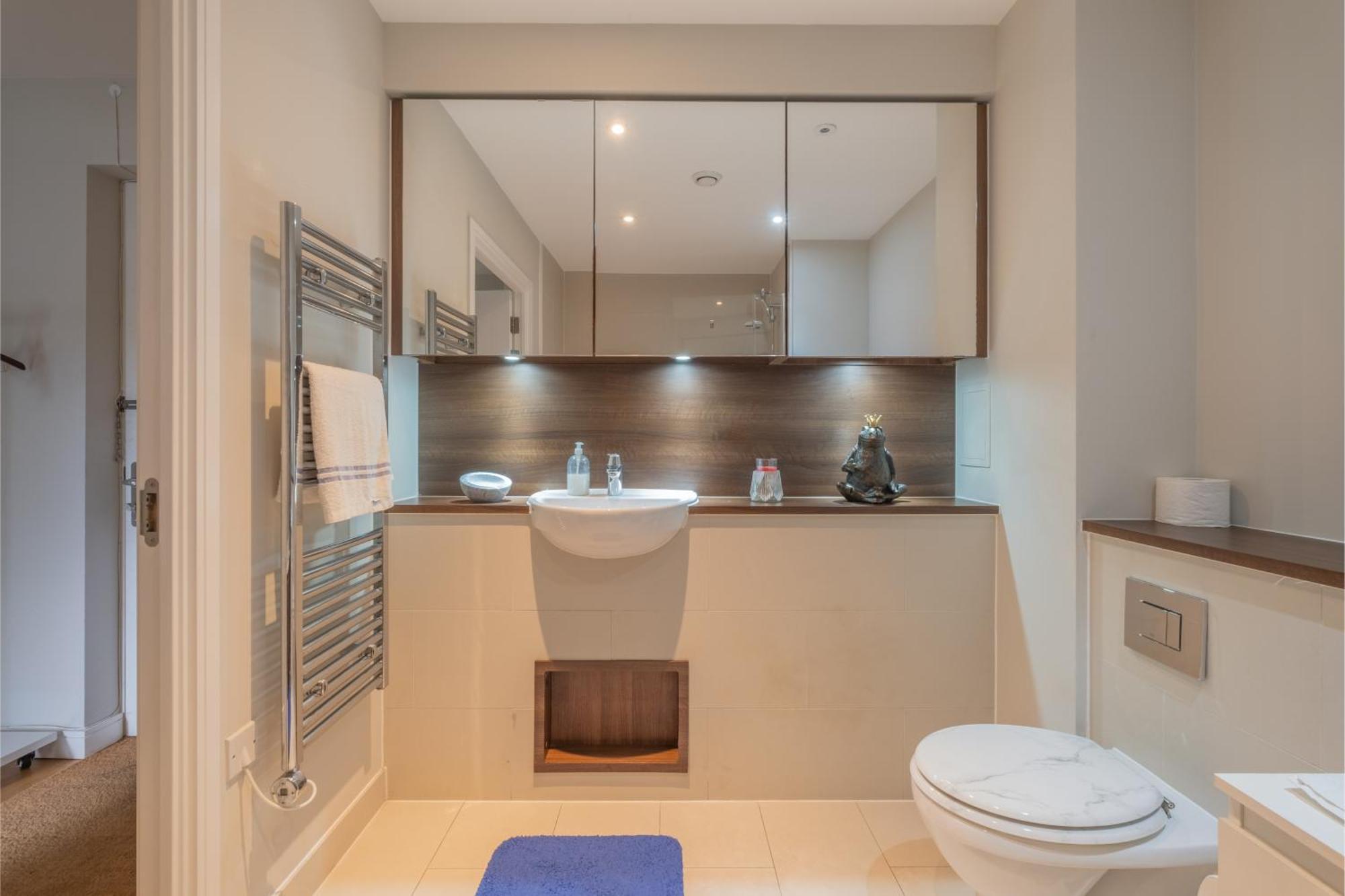 דירות Brand New London Flat With Car Park מראה חיצוני תמונה
